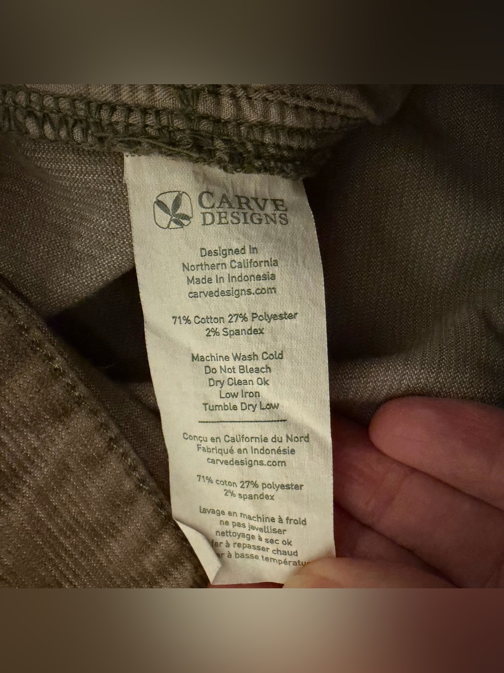Carve Designs Tan Oahu Corduroy Dogtown Shorts Size 4 with 4” inseam coastal - Picture 3 of 7